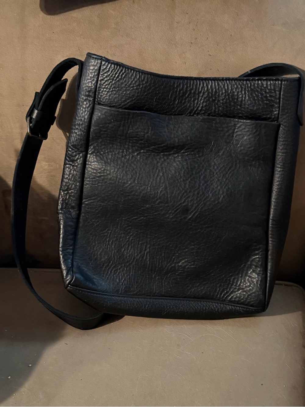Duluth Trading Co - Leather Crossbody